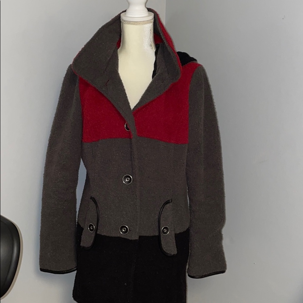 Susan Graver hooded clockblock jacket size M
